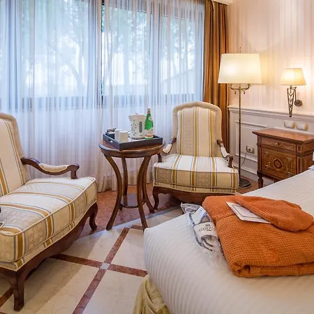 Mercure Petriolo Siena Terme Баньи-ди-Петриоло