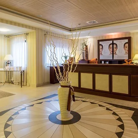 Mercure Petriolo Siena Terme Баньи-ди-Петриоло