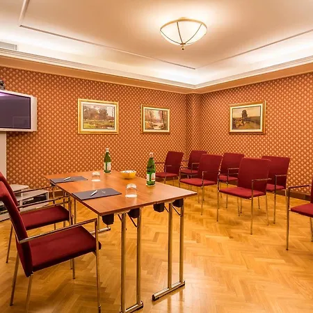 Отель Mercure Petriolo Siena Terme Баньи-ди-Петриоло