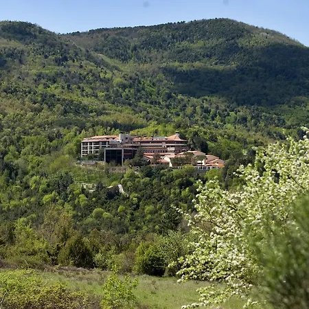 Отель Mercure Petriolo Siena Terme