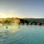 Mercure Petriolo Siena Terme 4*