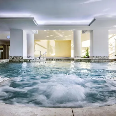 Mercure Petriolo Siena Terme Баньи-ди-Петриоло